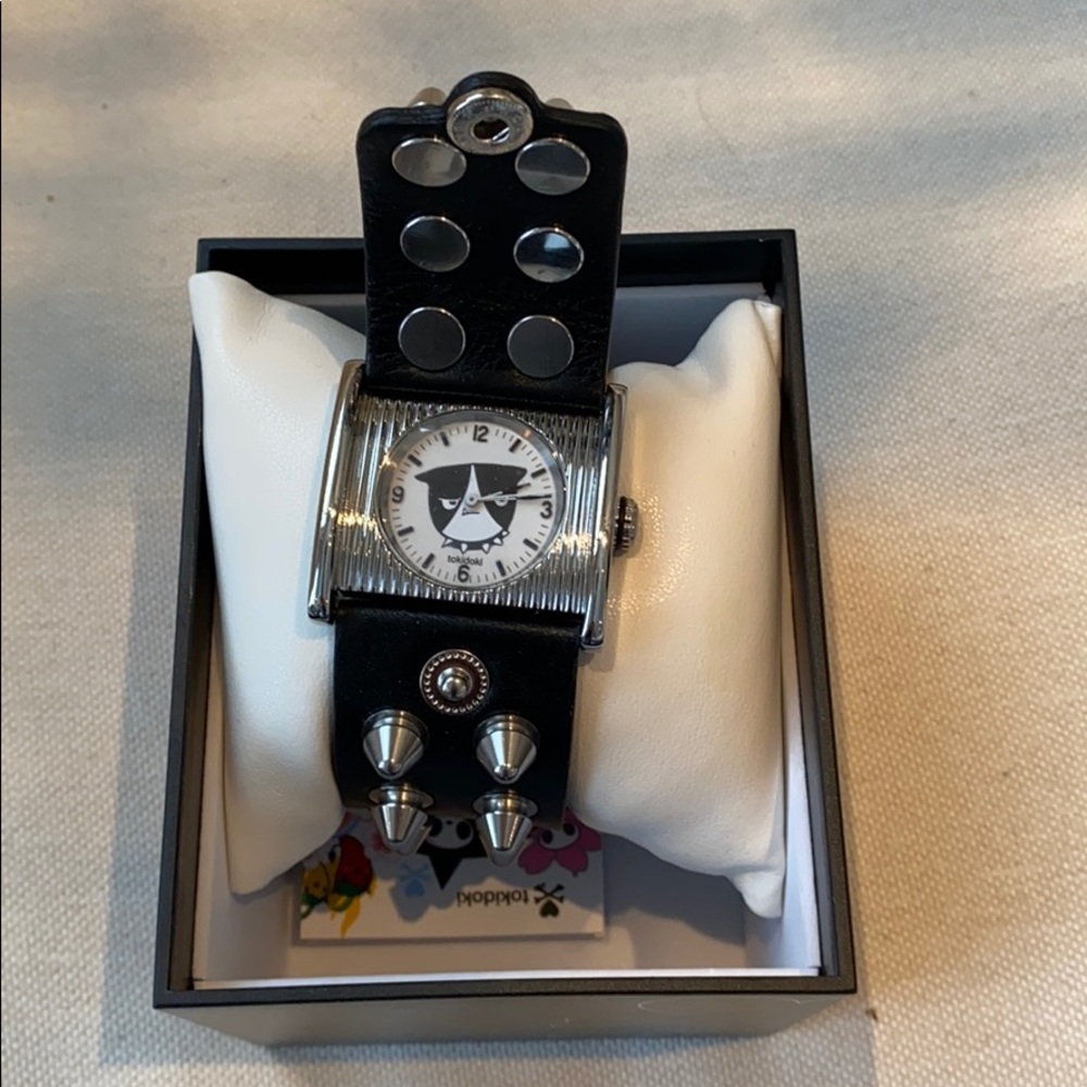 Brand New Unisex Tokidoki Nero Spike Watch